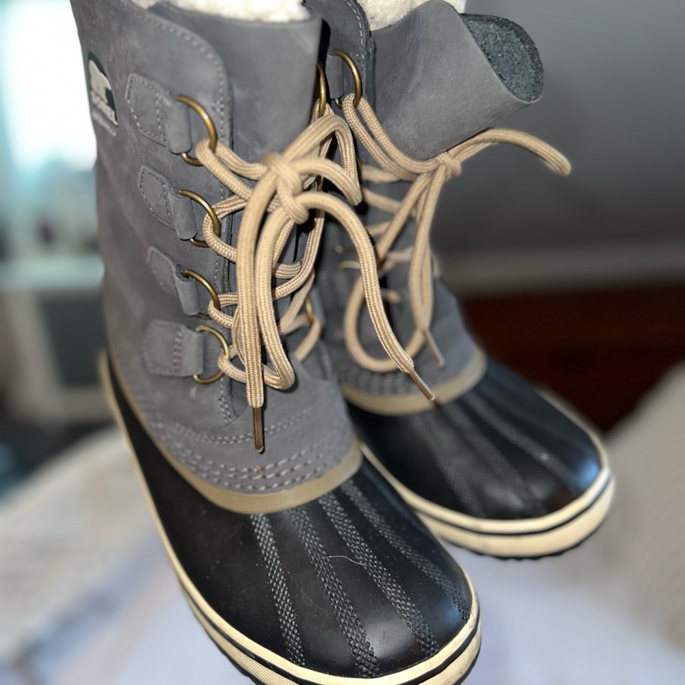 Sorel CARIBOU™ Women's Waterproof Boot